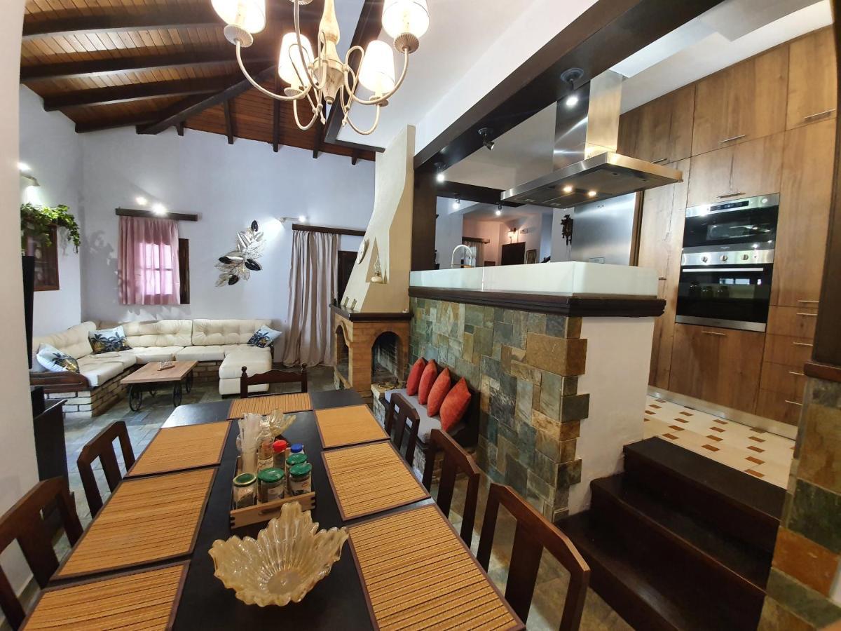 Villa Georgia Acharavi  Dış mekan fotoğraf